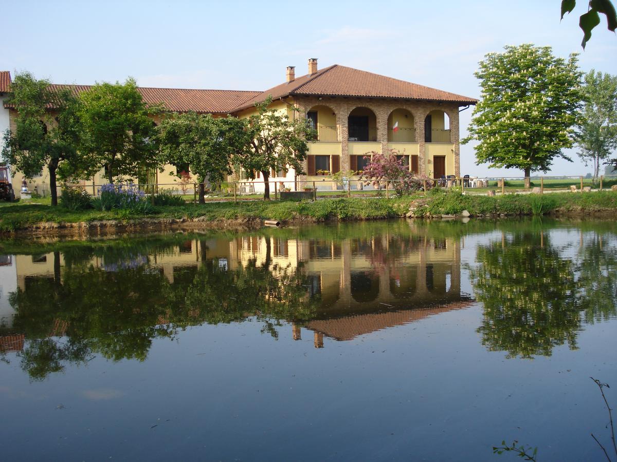 Agriturismo La Cinciallegra Riva presso Chieri Luaran gambar
