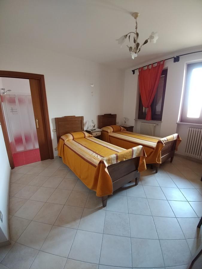 Agriturismo La Cinciallegra Riva presso Chieri Luaran gambar